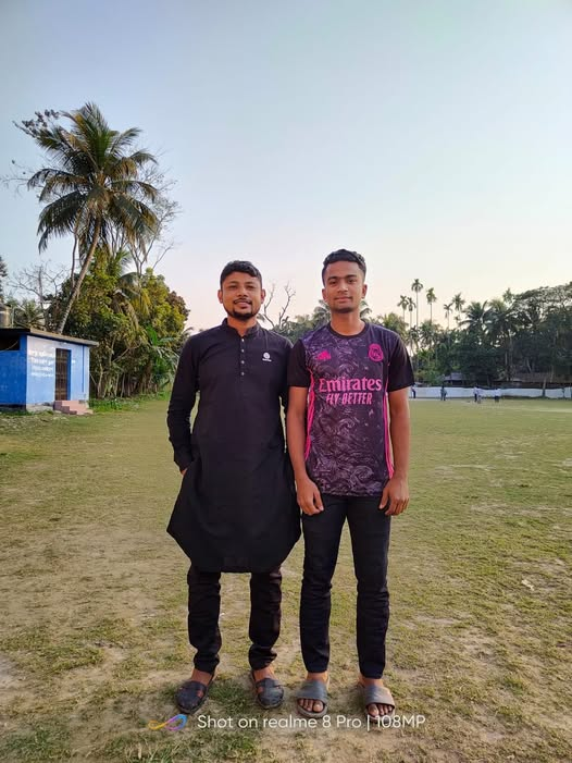 কোচ ও খেলোয়াড়ের মাঠের স্মৃতি